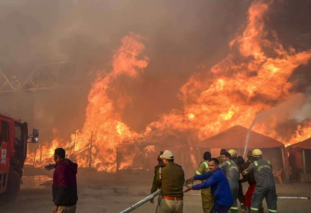 Mahakumbh Fire today